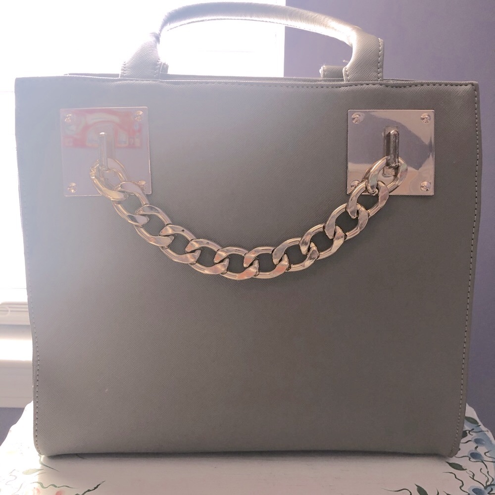 Taupe Gold Chain Purse - Picture 4 of 8